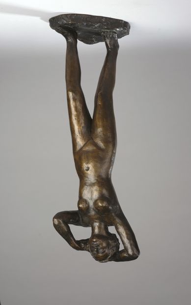 null Marguerite CRISSAY (1874-1945)


Nude with hair


Bronze with light brown patina....