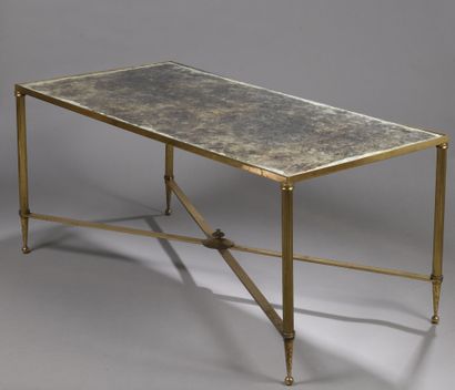 null BAGUÈS


A low table in gilded metal, with a gold glass top and a cylindrical...