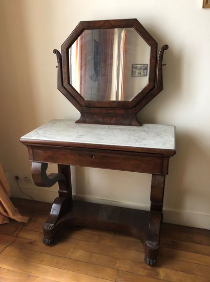 null Mahogany and mahogany veneer dressing table opening to a drawer. White marble...
