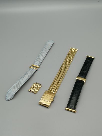null BOUCHERON


Ladies' wristwatch in 18K yellow gold 750‰ "Reflet" model of rectangular...