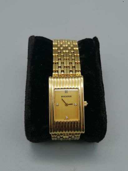 null BOUCHERON


Ladies' wristwatch in 18K yellow gold 750‰ "Reflet" model of rectangular...