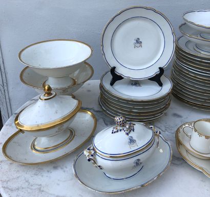 null Lot including: 

- A white porcelain cabaret tea set with gold rocaille style...