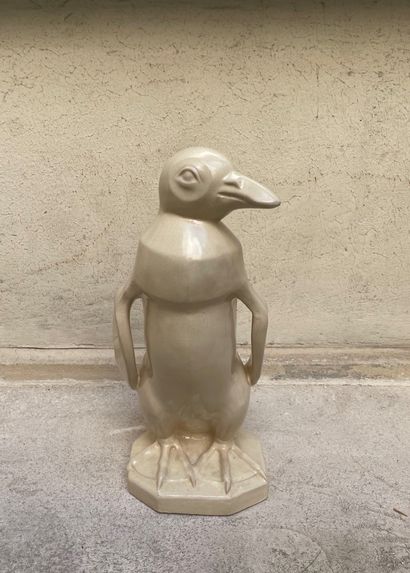 Henri DELCOURT (Xxe siècle).

Pinguouin

Céramique...