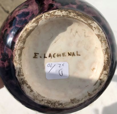 null Edmond LACHENAL (1855-1948)

Paire de vases montés en lampe en céramique à décor...