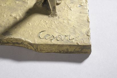 null 
CÉSAR (1921-1998)




LA POSTELLA, 1965




Bronze soudé à patine dorée, signé...