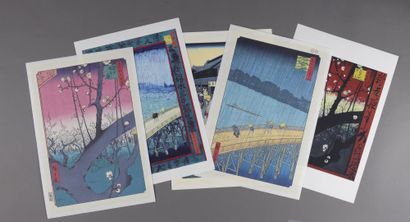 null LOT comprenant :

- Cinq reproductions d’estampes japonaises et d’œuvres de...