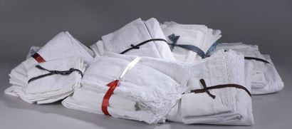 LOT of linen including bed linen (90 cm and...