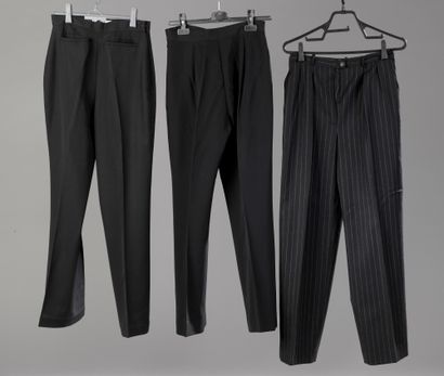 null Yves SAINT-LAURENT Haute couture

THREE PANTALS in black wool, one with tennis...