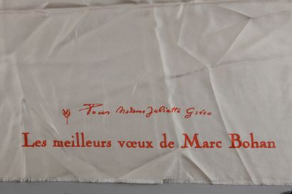 null Christian DIOR

CARRE in red and white silk, signed in the fabric For Madame...