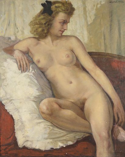 null Alméry LOBEL-RICHE (1880-1950)

Nude sitting on a red sofa

Oil on canvas. 

Signed...