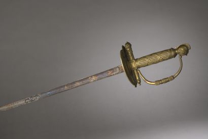 null GENERAL OFFICER'S SWORD. Gold-plated brass guard. Fuse in the shape of a lictor...