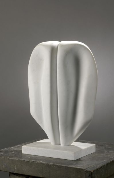 null Mircea MILCOVITCH (born 1941)

Opus 746

Carrara marble.

Signed on the base...