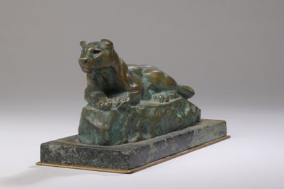 null 
French school of the 19th century after Antoine-Louis Barye (1795-1875)

Panther...