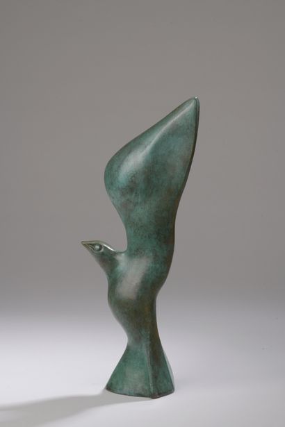 null Claude LHOSTE (1929-2009)

Stylized bird

Bronze with green patina.

Signed...