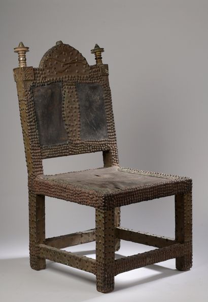 null ASIPIM ASANTE CHAIR, south-central Ghana

Wood, leather, iron, copper alloy,...