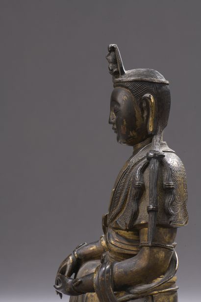 null Bodhisattva


Bronze doré


Chine, XVIIe siècle


H. : 20 cm