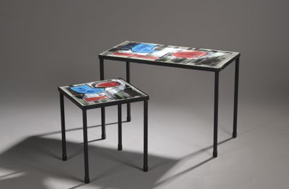 null Juliette BELARTI (XX)


Two nesting tables, black metal legs and painted ceramic...