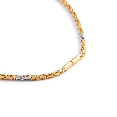 null Necklace chain in yellow gold 18K 750/1000.

Length: 42.00 cm. Thickness: 0.30...
