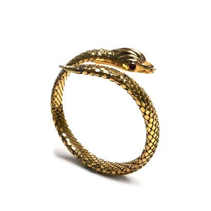 null Bracelet representing a snake in yellow gold 18K 750/1000.

Gross weight: 45.00...