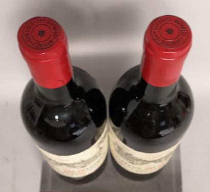 null 2 bottles Château SAINT GEORGES - Saint Georges - Saint Emilion 1989 

1 label...