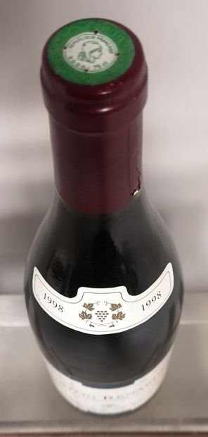 null 1 bouteille CORTON RENARDES Grand Cru - Domaine des VERLIERES 1998 

Étiquette...