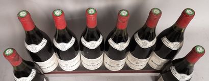 null 8 bouteilles SAVIGNY Les BEAUNE - Bernard BRIET 1978 

Étiquettes légèrement...