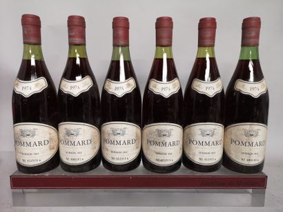 null 6 bouteilles POMMARD - QUINSON Fils 1974 

Étiquettes légèrement tachées.
