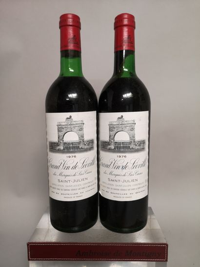 null 2 bouteilles Château LEOVILLE LAS CASES - 2e Gcc Saint Julien 1976 

1 légèrement...