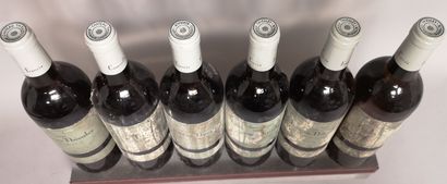 null 6 bouteilles Château THIEULEY "Cuvée Francis Courselle" Blanc - BORDEAUX 1998...
