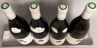 null 4 bouteilles ALOXE CORTON 1er Cru - Pierre André 1997 

Etiquettes tachées et...