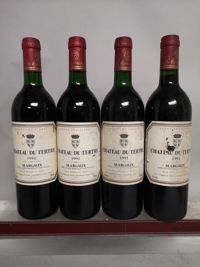 null 4 bottles Château du TERTRE - 5th GCC Margaux 1991 

Slightly stained and damaged...