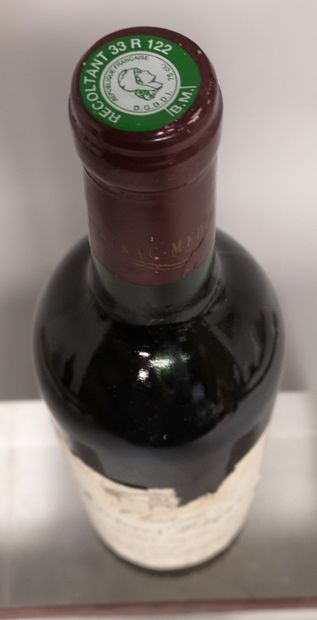 null 1 bottle Château FOURCAS DUPRE - Listrac Médoc 1988 

Damaged label.