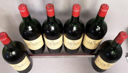 null 6 magnums Château LEOVILLE POYFERRE - 2nd GCC Saint Julien 1978 

Slightly stained...