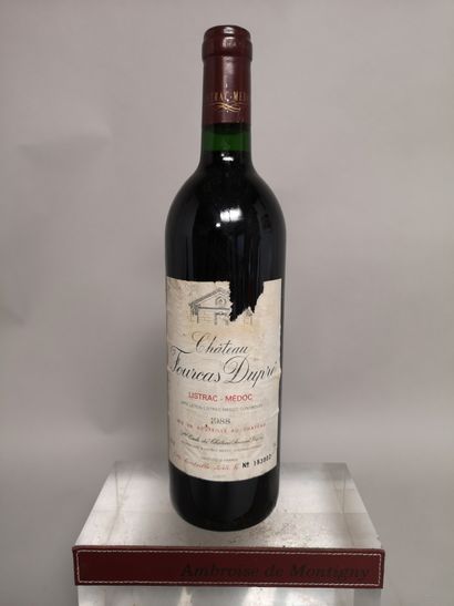 null 1 bouteille Château FOURCAS DUPRE - Listrac Médoc 1988 

Étiquette abîmée.
