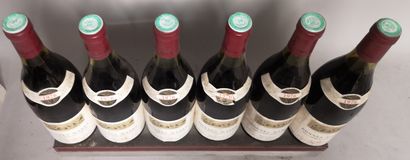 null 6 bouteilles BONNE MARES Grand cru - Domaine ARLAUD Père Fils 1976 

Étiquettes...