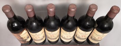 null 6 bottles Château LA MISSION HAUT BRION - G c de Graves 1952 

1 very stained...