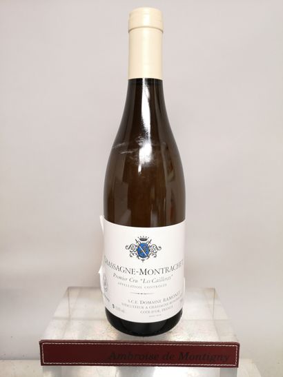 null 1 bouteille CHASSAGNE MONTRACHET 1er cru "Les Caillerets" - RAMONET 2011 

Étiquette...