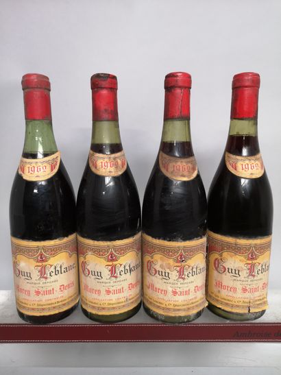 null 4 bouteilles MOREY SAINT DENIS - Guy LEBLANC 1962 

Étiquettes tachées et abîmées....