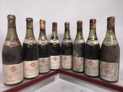 null 8 bouteilles BOURGOGNE REMOISSENET 1959 - A VENDRE EN L'ETAT 

CLOS DE LA ROCHE...