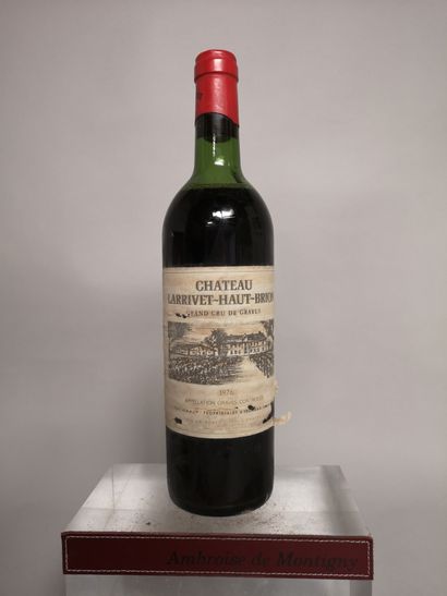 null 
1 bouteille Château LARRIVET HAUT BRION 1976 Grand cru de Graves

Etiquette...