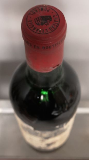 null 1 bouteille Château L'ÉVANGILE - Pomerol 1973 

Étiquette abîmée. Niveau haute...