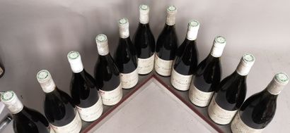 null 11 bouteilles GEVREY CHAMBERTIN - Charles QUILLARDET 1989 

Étiquettes légèrement...
