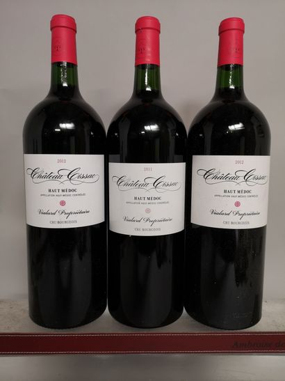 null 3 magnums Château CISSAC - Haut Médoc 1 from 2011 and 2 from 2012
