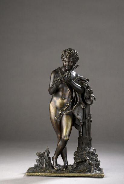 null Early 19th century FRENCH school in the taste of the antique 

Faun with a flute

Bronze...