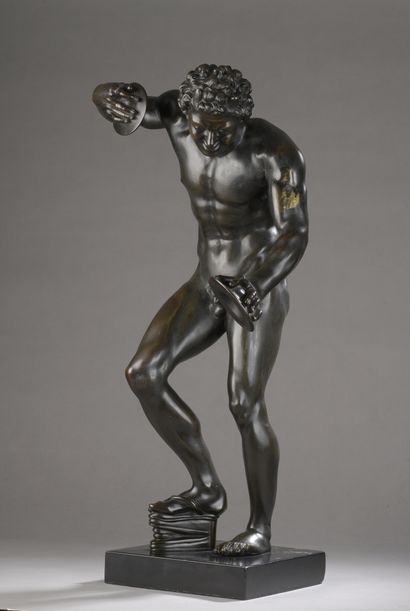 null École FRANÇAISE du XIXe siècle d’après l’antique

Faune dansant dit Faune Médicis

Bronze...