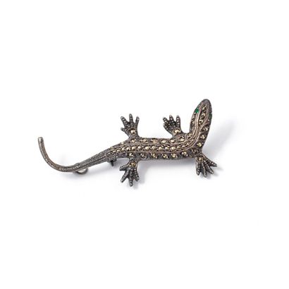 null Set of five silver 800‰ brooches depicting salamanders, faceted elements, colored...