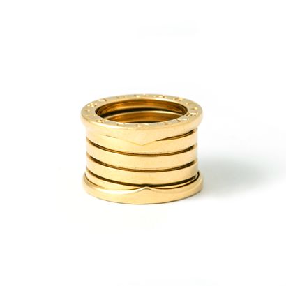 null Bulgari

Ring B.zéro 1 in 18K yellow gold.

Signed Bulgari. Italian hallmarks.

Finger...