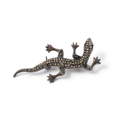 null Set of five silver 800‰ brooches depicting salamanders, faceted elements, colored...