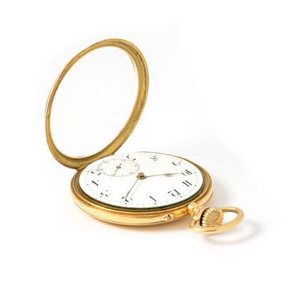null Leroy & Son

Pocket watch in 18K yellow gold.

Slight shocks and scratches.

Original...