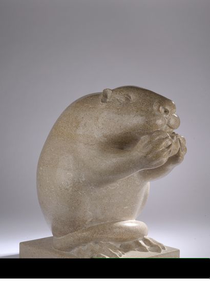 null François Galoyer (1944) 

Myocastor

Sculpture en pierre de Pouillenay 

Signé...
